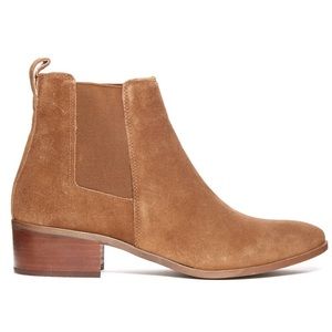 Steve Madden NEVER WORN Size 8